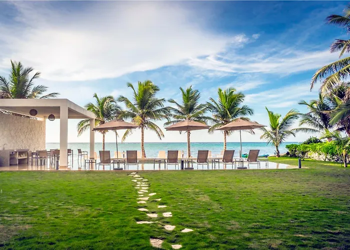 Eeb Ti Kaan - Luxury Oceanfront Residences 4*