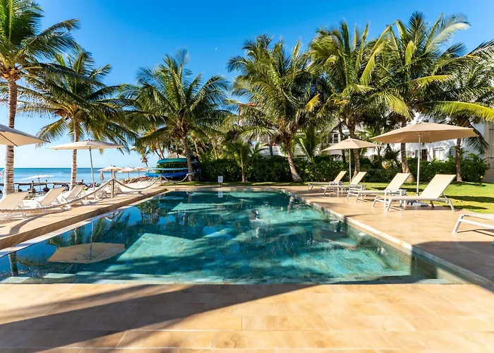 Eeb Ti Kaan - Luxury Oceanfront Residences Apartahotel