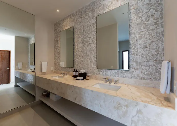 Eeb Ti Kaan - Luxury Oceanfront Residences Apartahotel Tulum