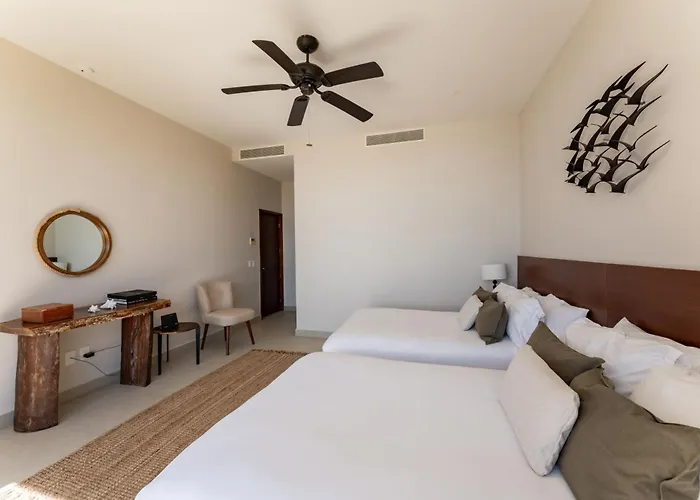 Eeb Ti Kaan - Luxury Oceanfront Residences 4*