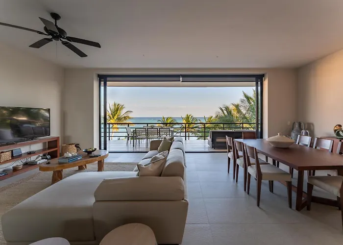 Eeb Ti Kaan - Luxury Oceanfront Residences