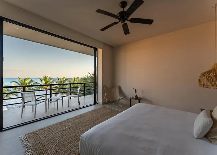 Eeb Ti Kaan - Luxury Oceanfront Residences 4*